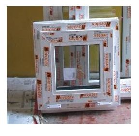 Окно  фрамужное 40х40