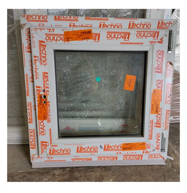 Окно ПВХ  60х60 поворотное